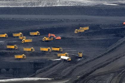 CHINA COAL PRODUCTION UP ANEW
