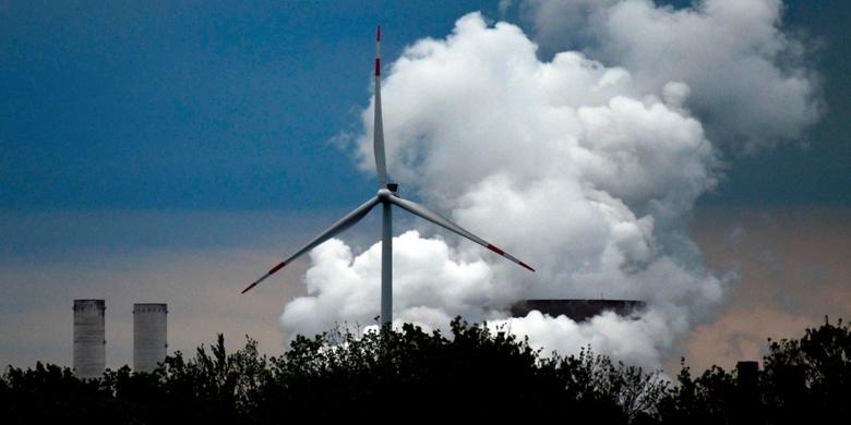 GERMANY'S CLIMATE INVESTMENT $9.6 BLN