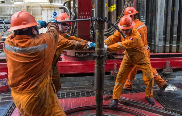 U.S. RIGS DOWN 4 TO 936