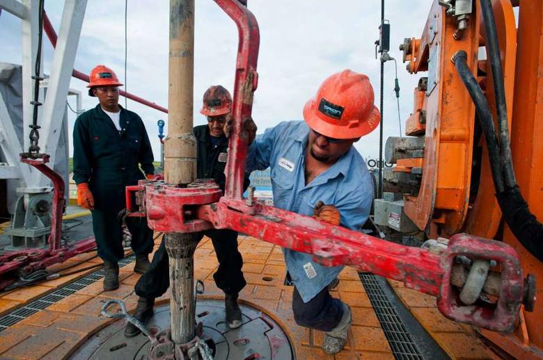 U.S. OIL DEMAND UP, PRODUCTION DOWN