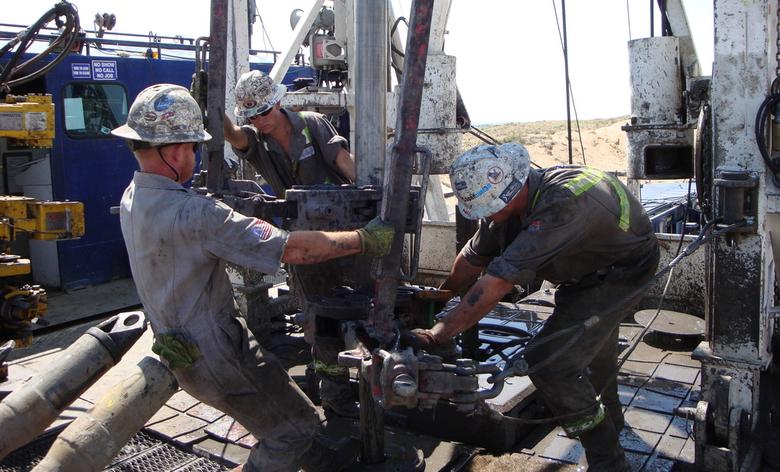 U.S. RIGS DOWN 4 TO 790