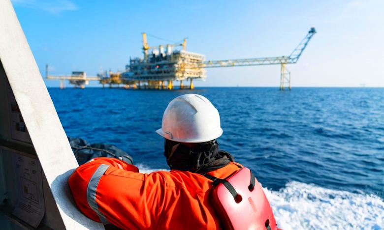 WORLDWIDE RIG COUNT UP 36 TO 1,696