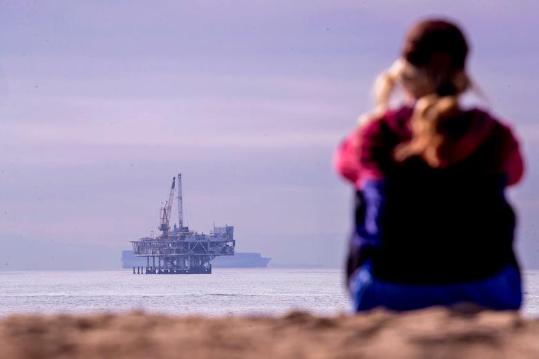 WORLDWIDE RIG COUNT UP 46 TO 1,741