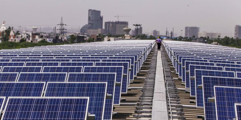 SOUTH AFRICA SOLAR INVESTMENT  $1 BLN