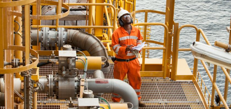 ANGOLA'S OIL EXPORTS UP TO 1.63 MBD