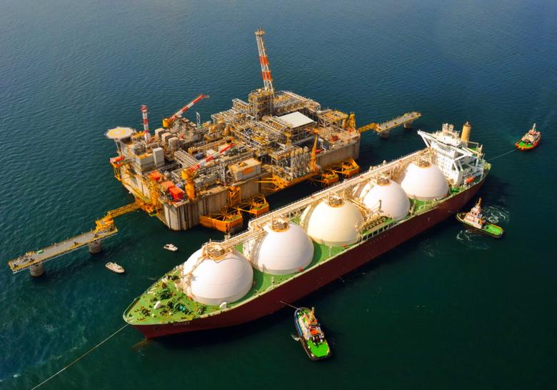SHELL, QATAR LNG INVESTMENT $1.5 BLN