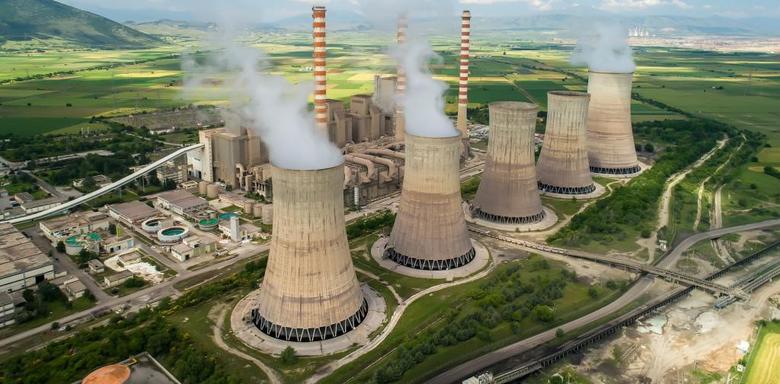 FRANCE'S NUCLEAR POWER DOWN 7.6%