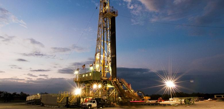 U.S. RIGS DOWN 4 TO 1,071
