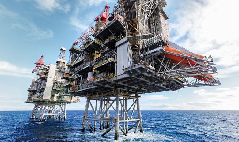 WORLDWIDE RIG COUNT DOWN 81 TO  2,042