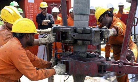 PETROBRAS & ONGC FIND GAS