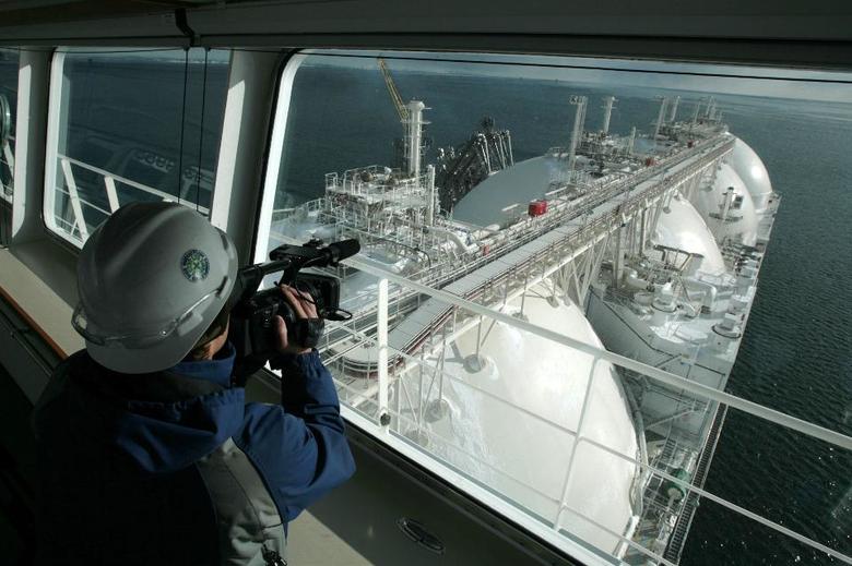 LNG TO INDIA: UP 35%