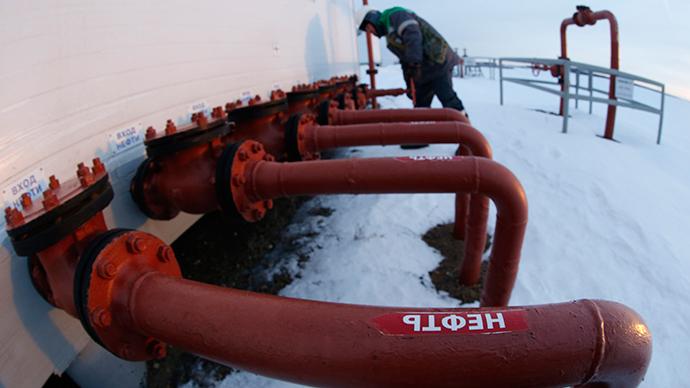 RUSSIAN - UKRAINIAN OIL TRANSIT: UP 42%