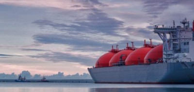SHELL LNG INVESTMENT: $30 BLN