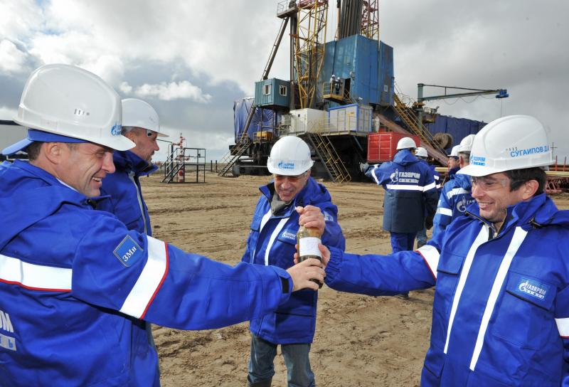 Нефтепродуктов вакансии. Новый порт месторождение Газпромнефть.